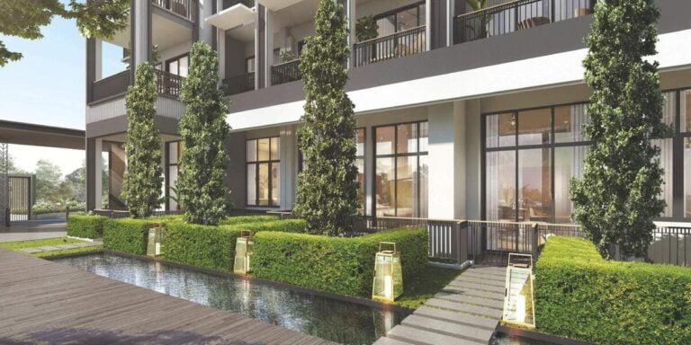 mayfair-gardens-walk-in.jpg