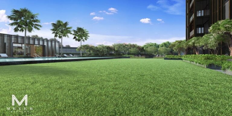 meyer-mansion-grand-lawn.jpg