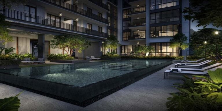 royal-hallmark-lap-pool.jpg