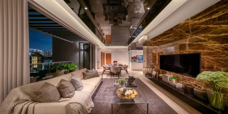 mon-jervois-living-dining.jpg