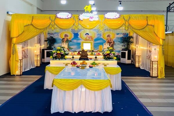 Loyal-Funeral-Buddhist-Funeral